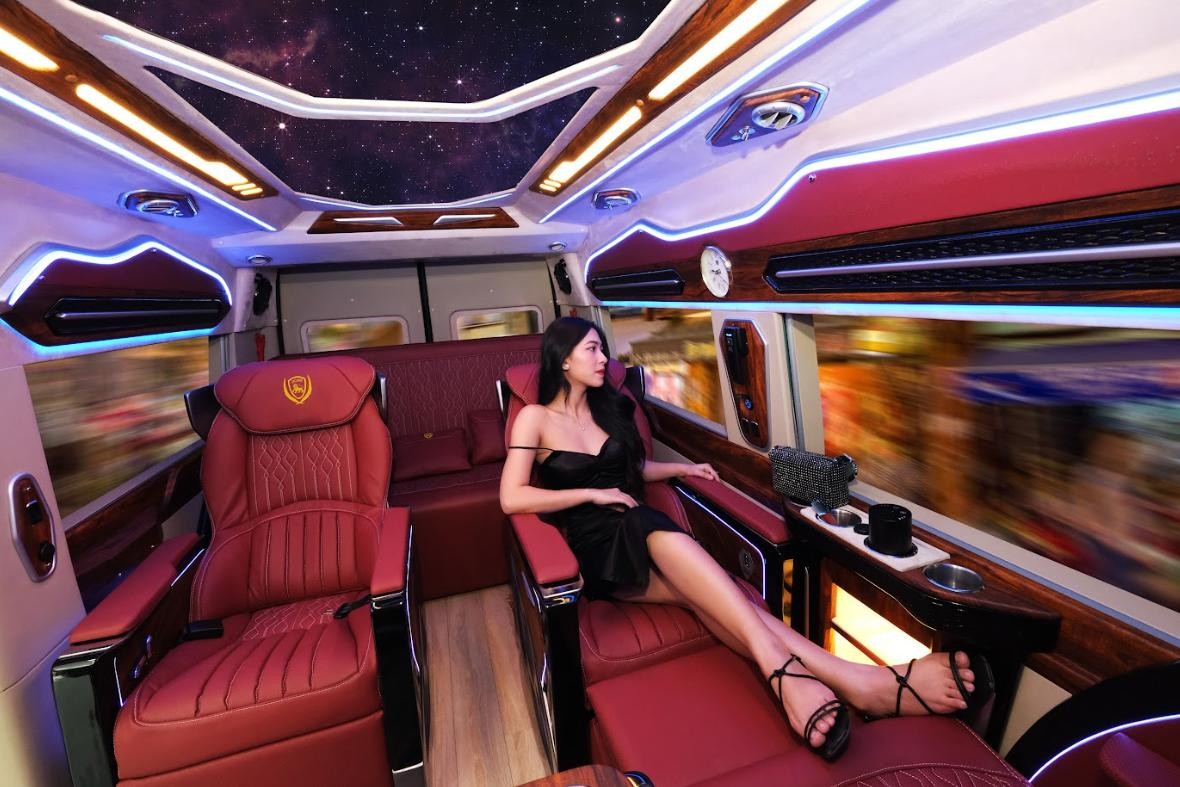 [2026] Bảng giá thuê xe limousine 9 chỗ tại Gia Lai